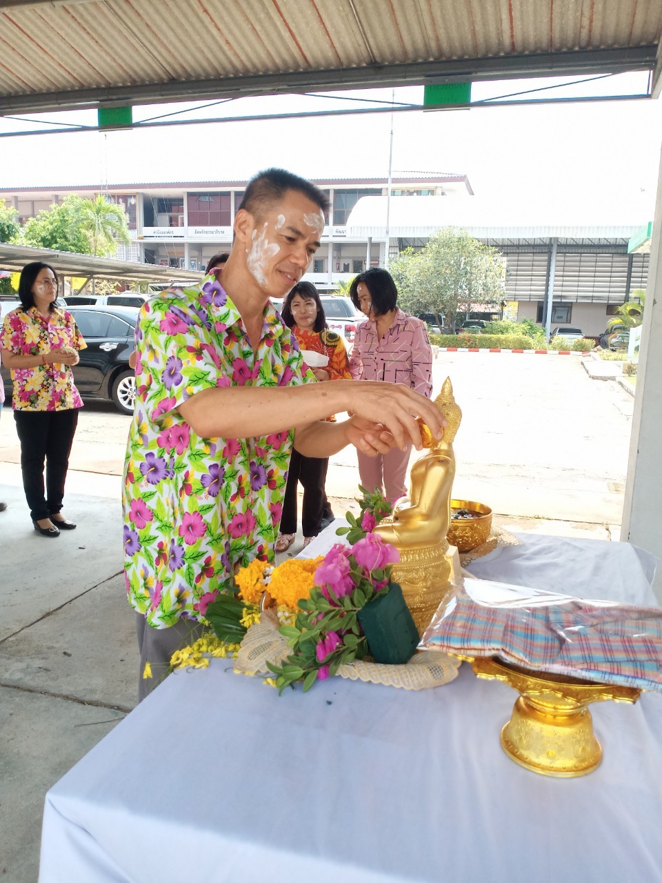 title - ส.ป.ก.ตาก สืบสานประเพณีวันสงกรานต์ ปี 2566
